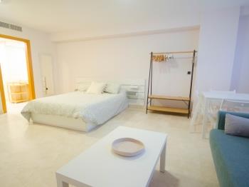 Estudio Central Beach - Apartamento em Estepona