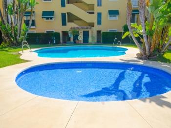 Apto. Alambra del Sol - Apartamento em Estepona
